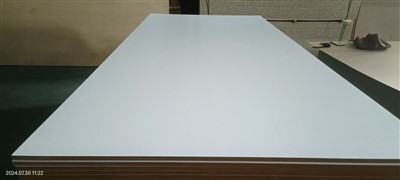 Panneaux de fibres de densité moyenne de panneau de forces de défense principale de mélamine mate/haute brillance de côtés simples/doubles 18mm pour les meubles d'armoire/placard